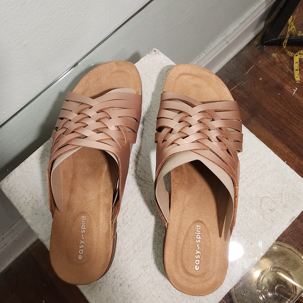 Easy Spirit Tan Sandals with Woven Design
